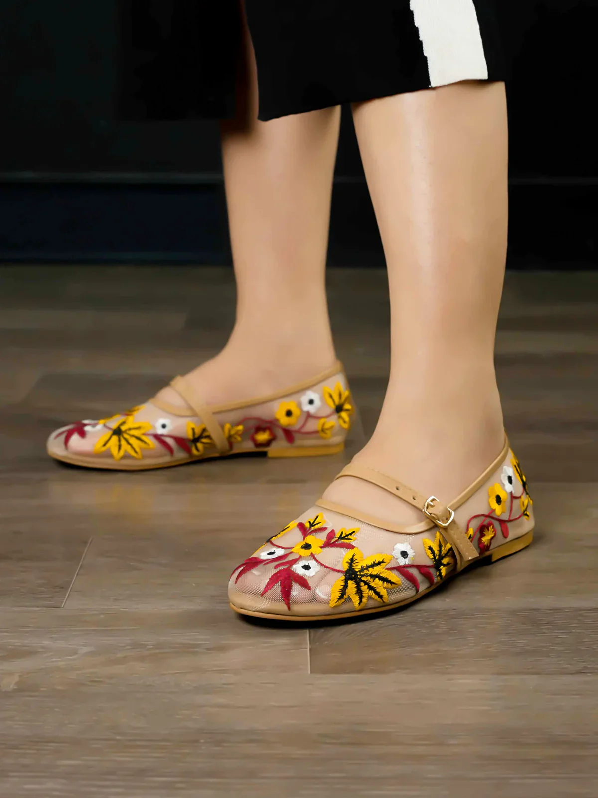 Ballerinas with Decorative Flowers - Image 12