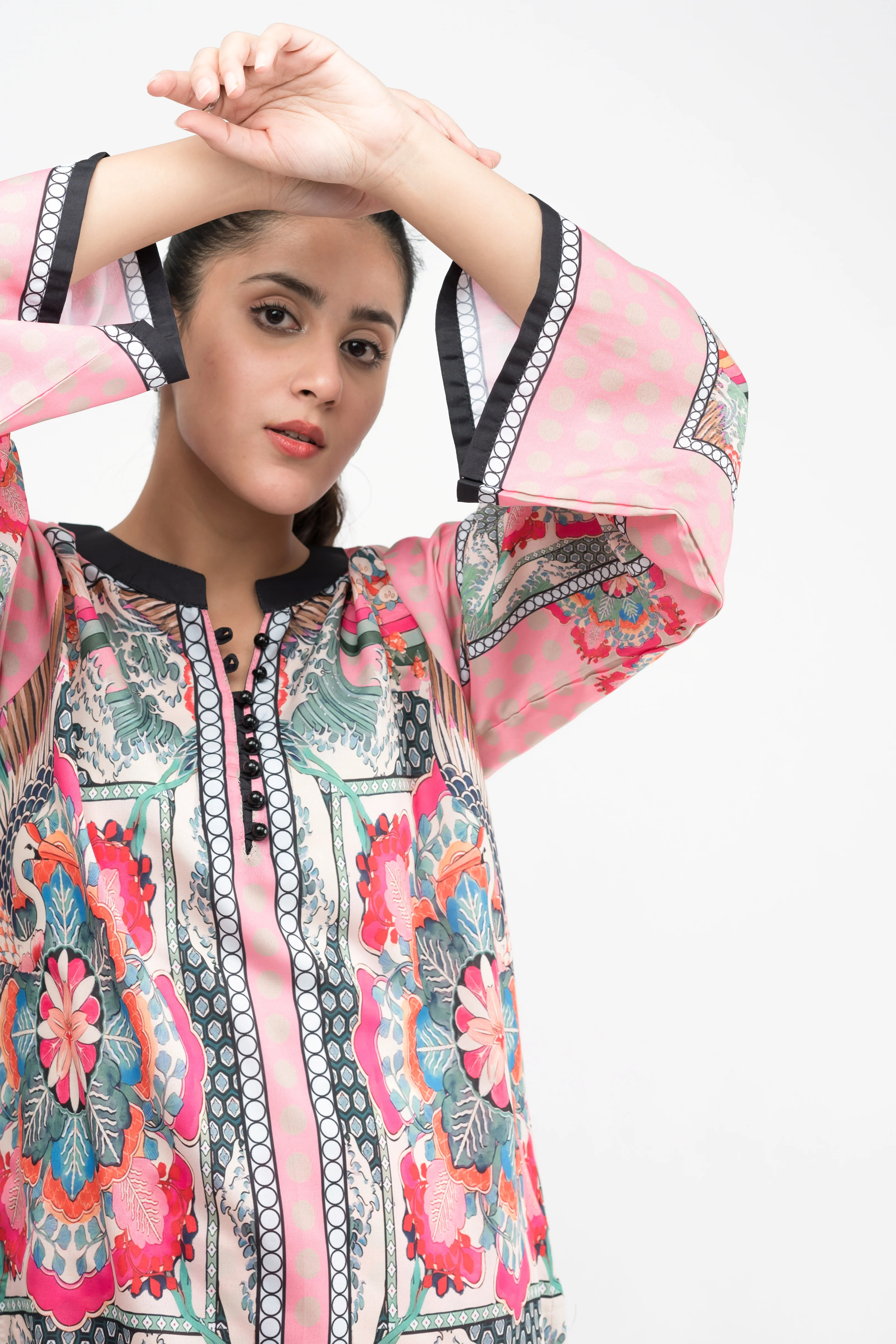 BREEZY ENSEMBLE CREPE LAWN CO-ORD SET - Image 4