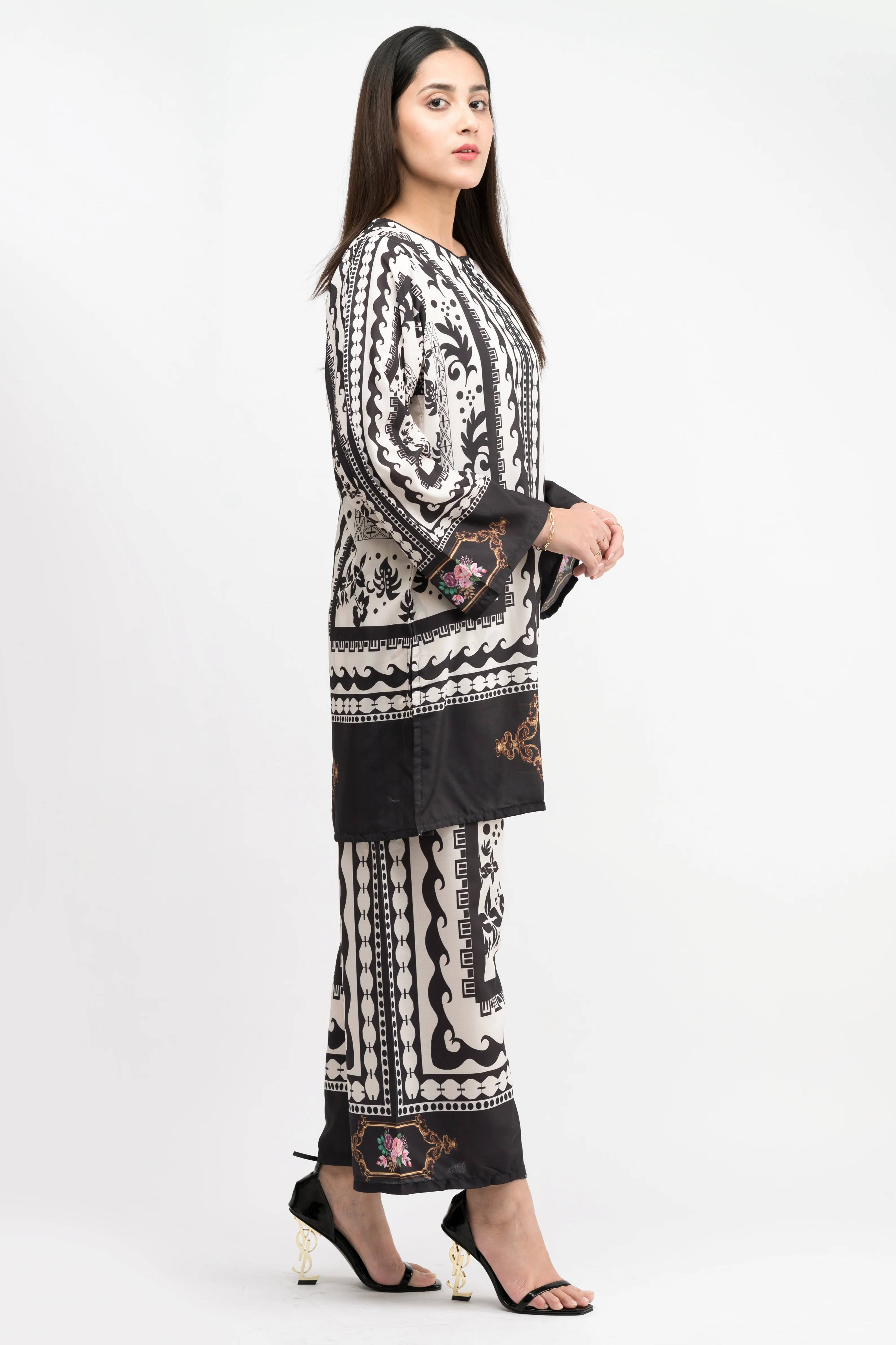 BRULEE PRINTED CREPE LAWN CO-ORD SET - Image 2