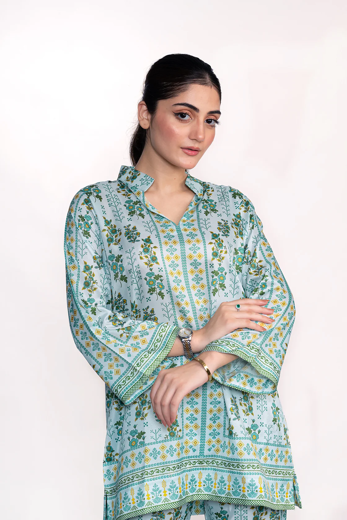 CALLA LILY FLORAL PRINTED CREPE LAWN CO-ORD SET - Image 4
