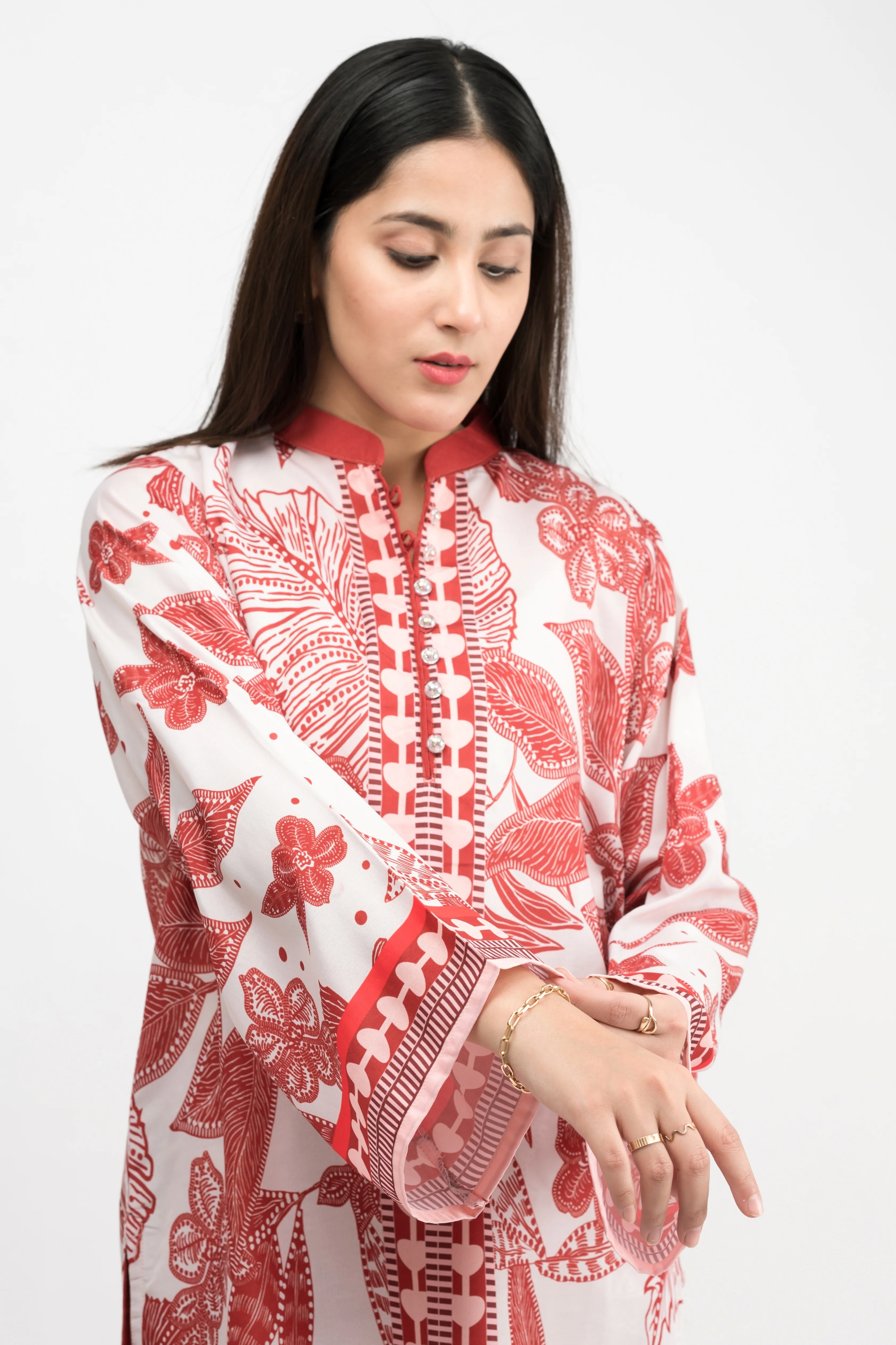 CLARA FLORAL PRINTED CREPE LAWN CO-ORD SET - Image 4