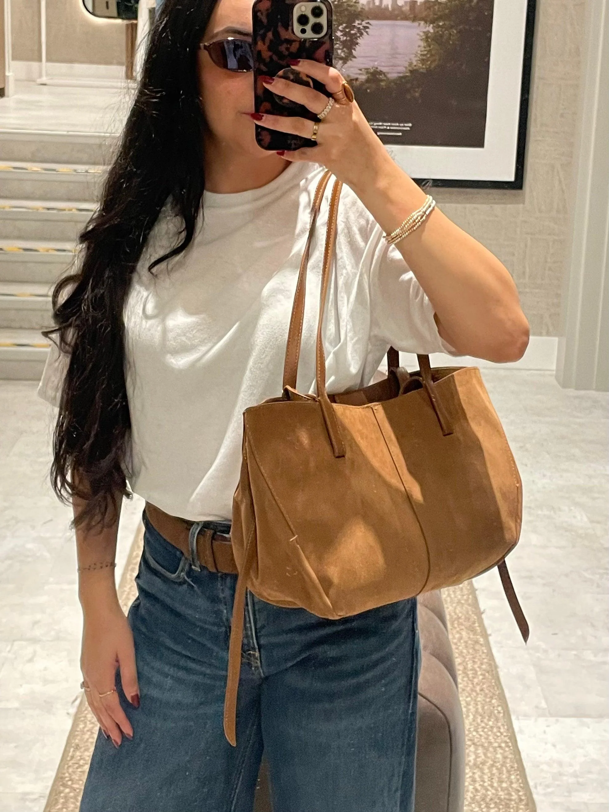 Cyme Tote Sweat in 3 Colours - Image 7