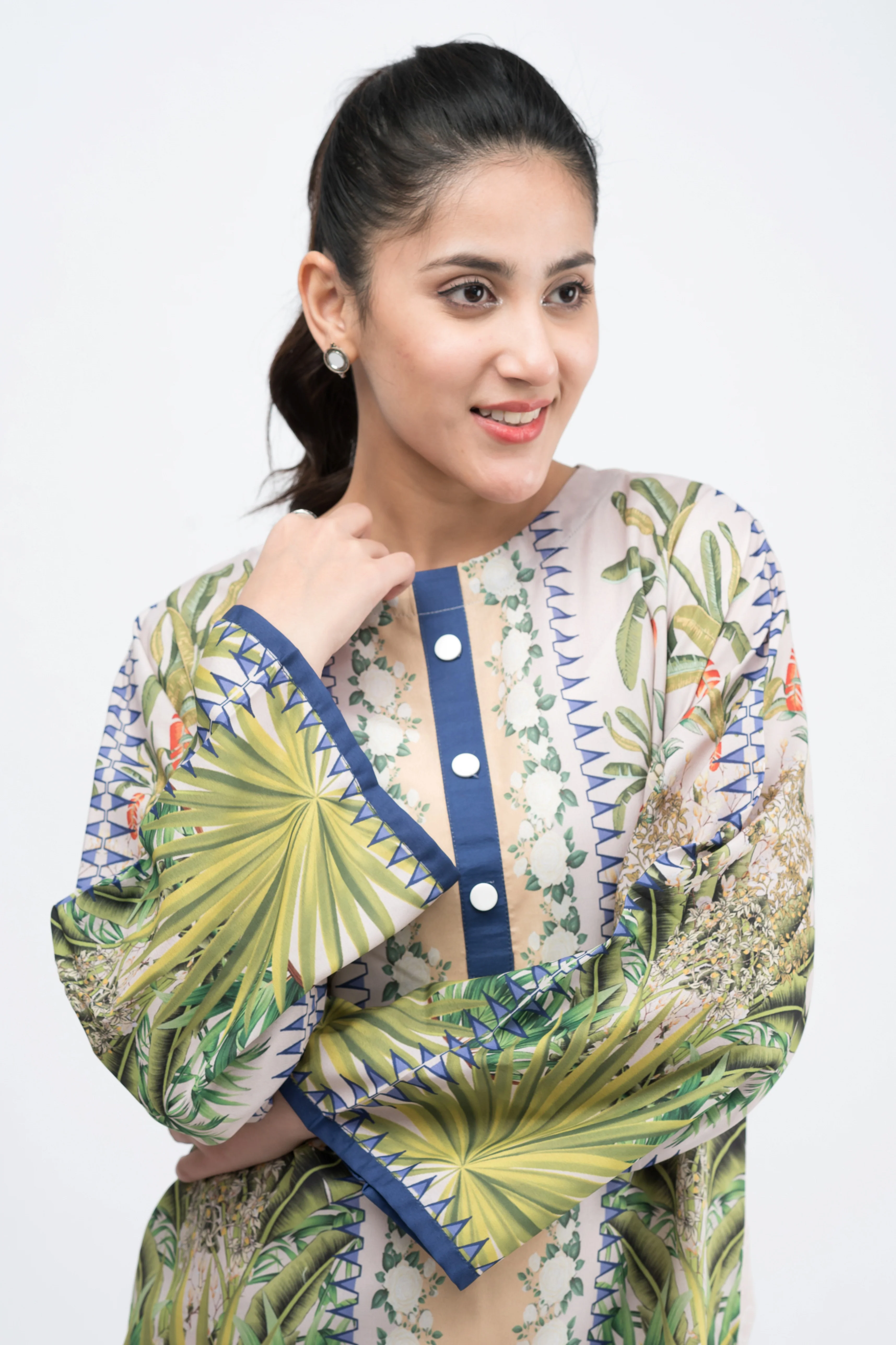 EMERINO CREPE LAWN CO-ORD SET - Image 4