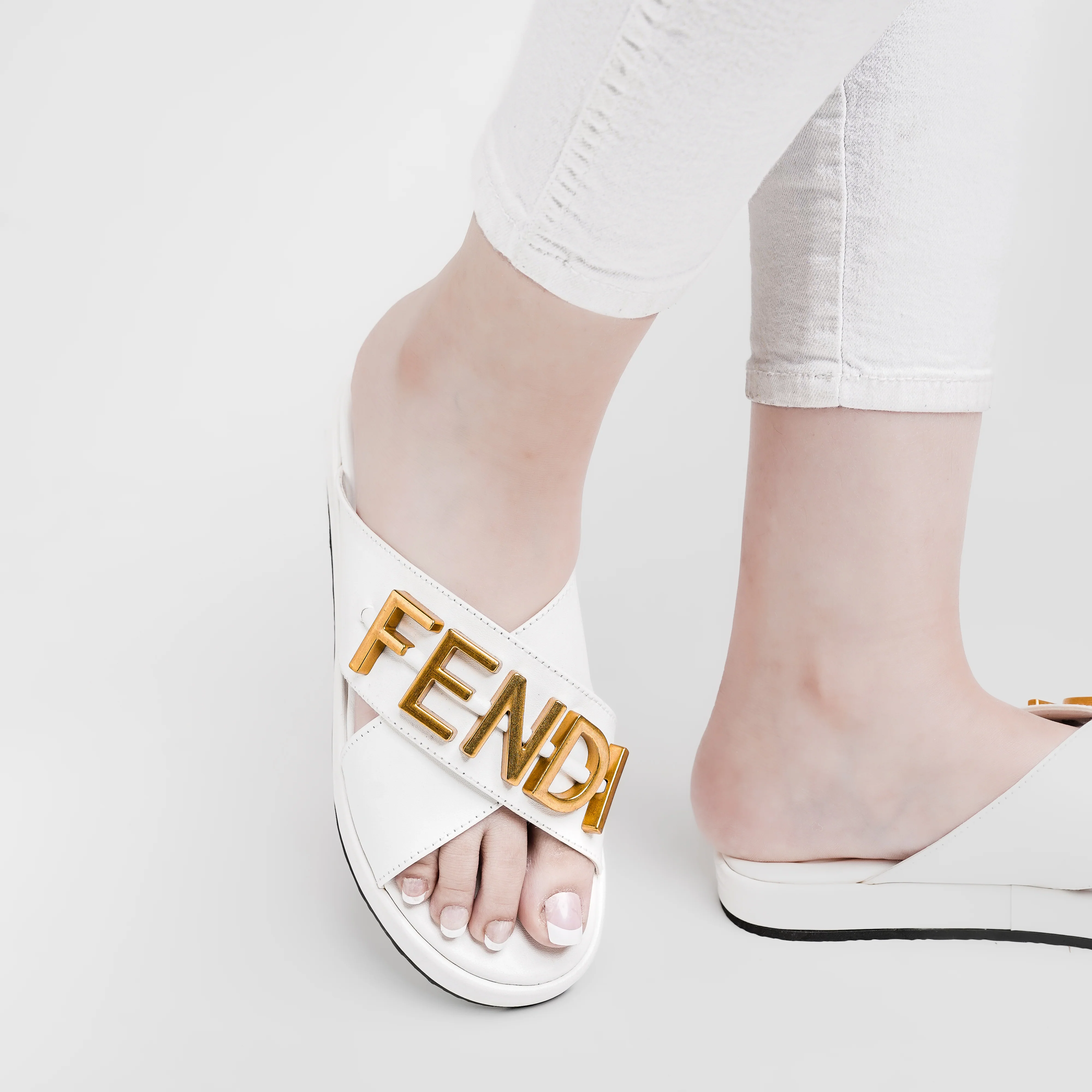Fenddigraphy White - Image 3