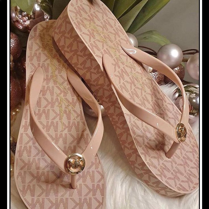 M-K Wedge Pink - Image 3