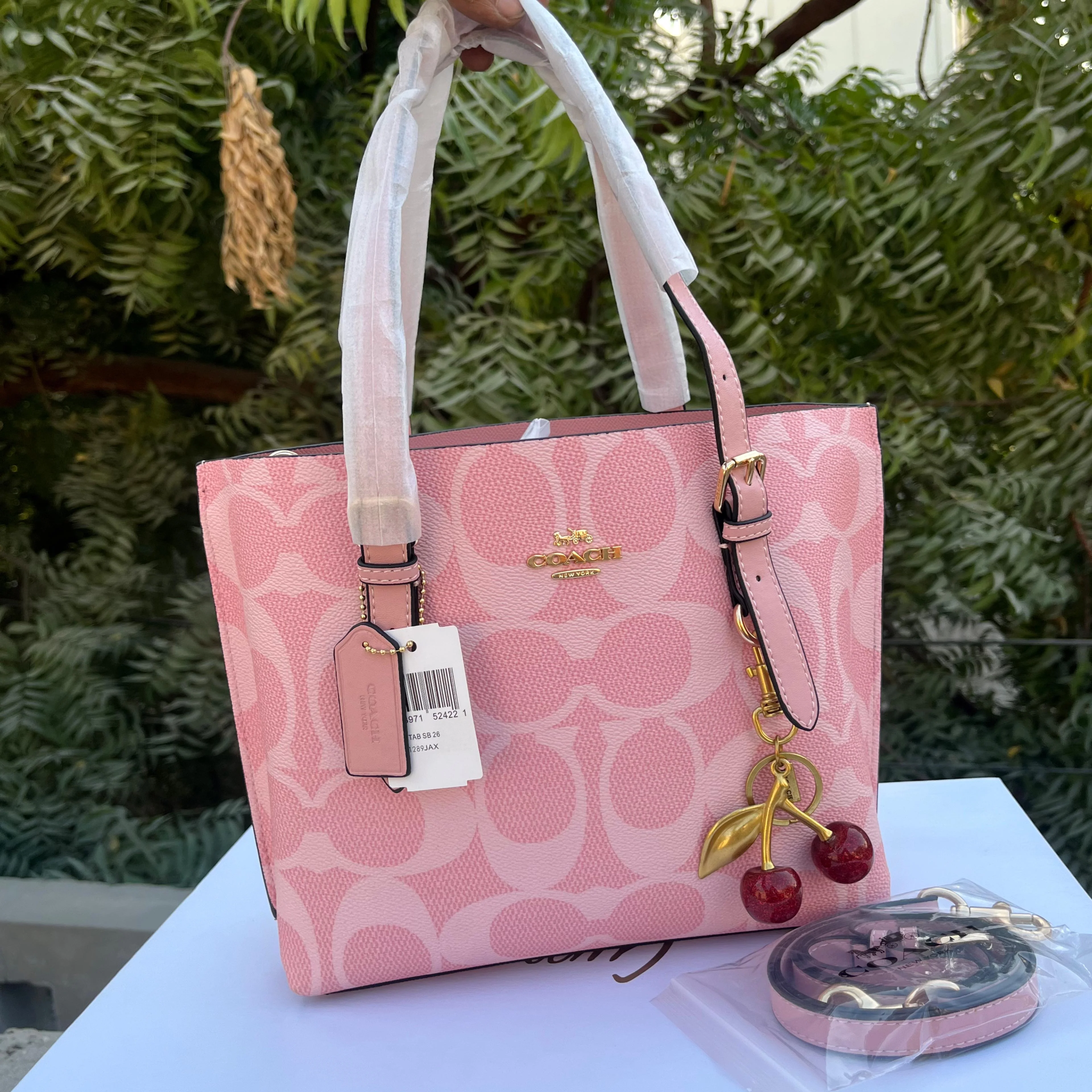Molie- Pink - Image 9
