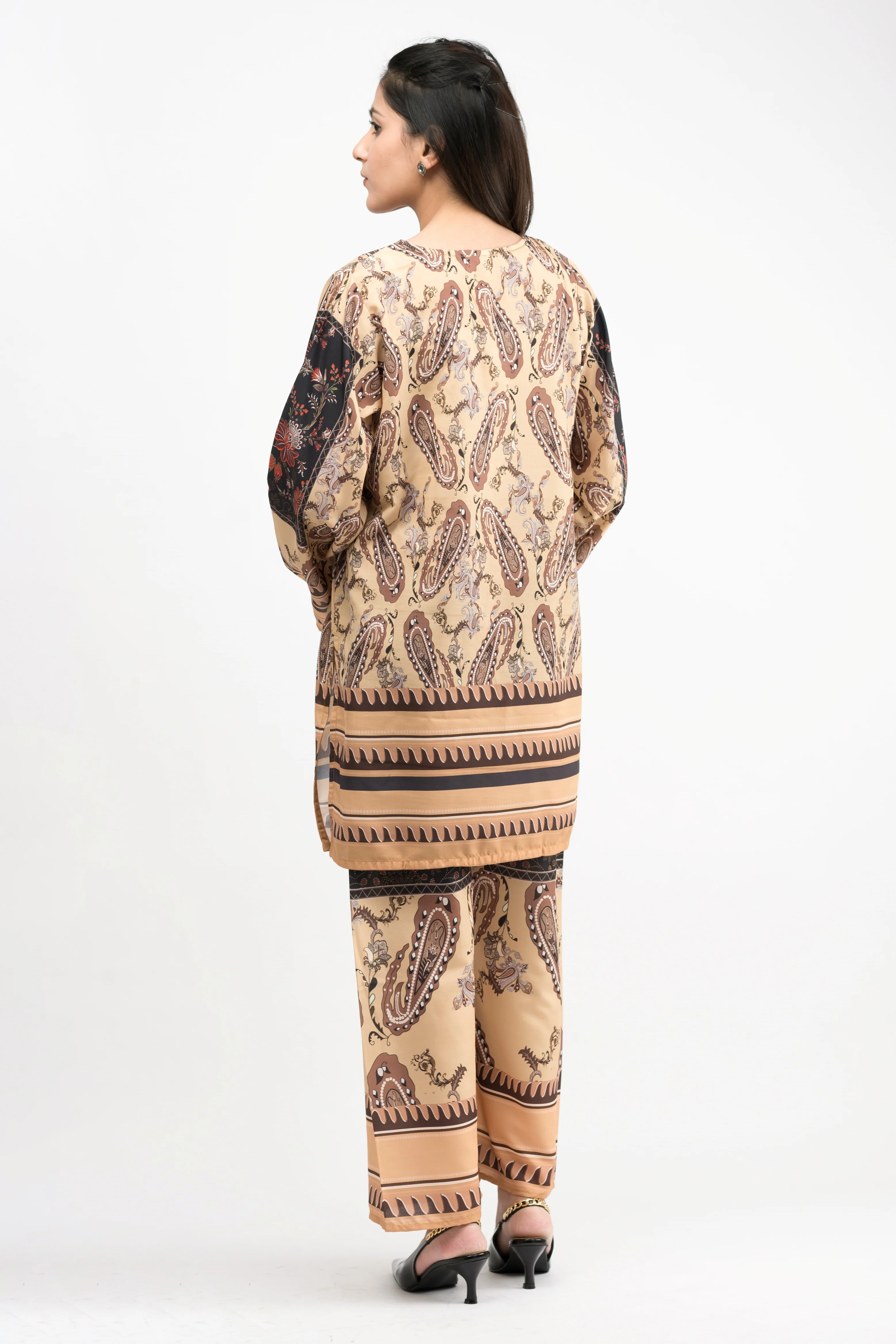SOLACE PRINTED CREPE LAWN CO-ORD SET - Image 3