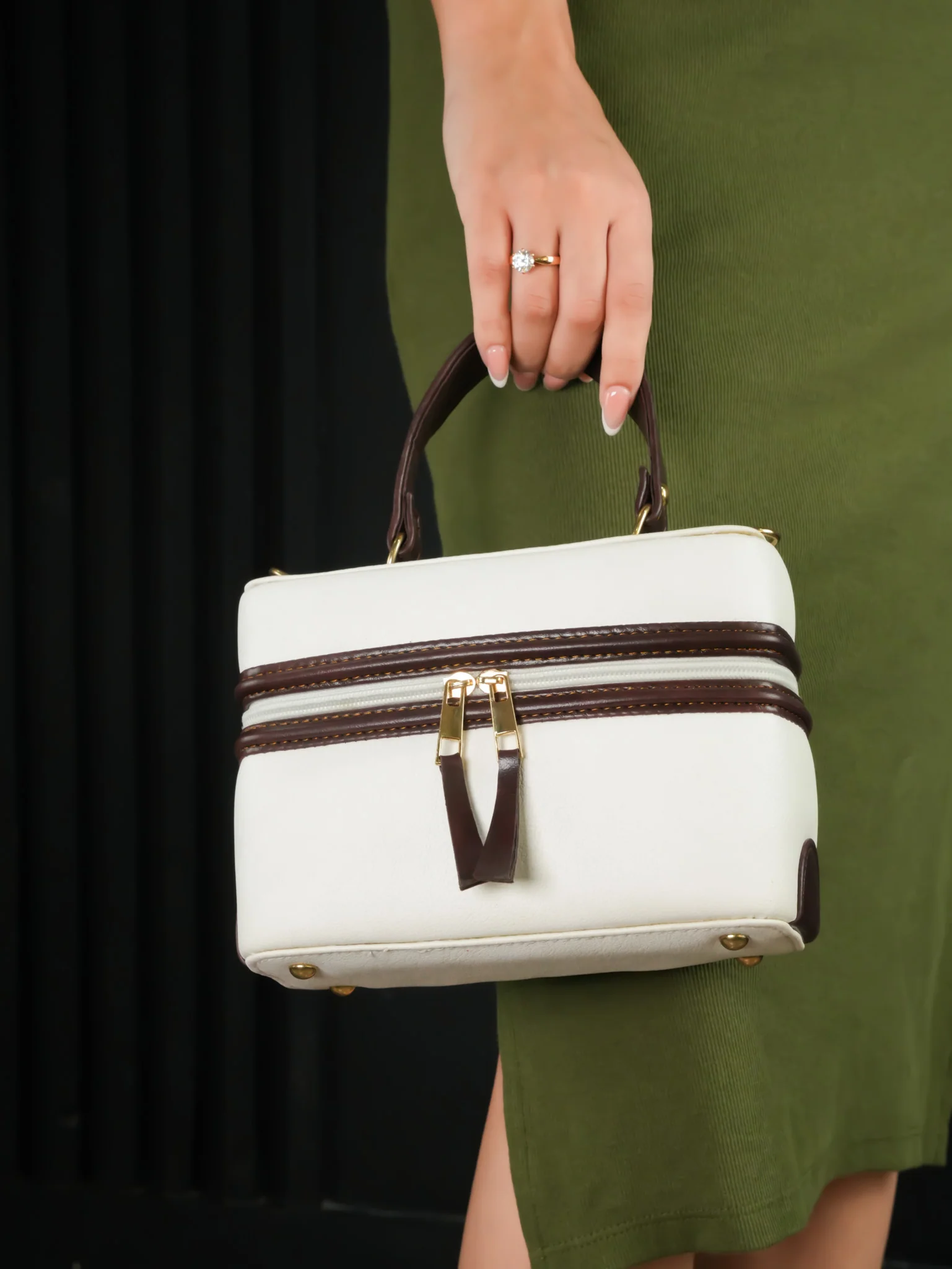 Vanity Canvas bag - Image 18
