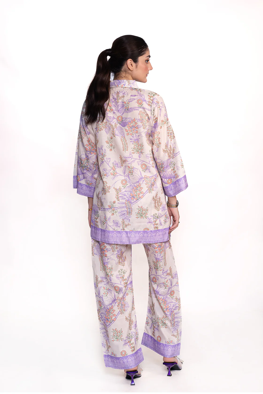 WISTERIA FLORAL PRINTED CREPE LAWN CO-ORD SET - Image 4